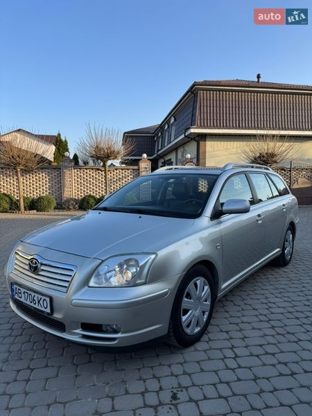 Toyota Avensis 2003