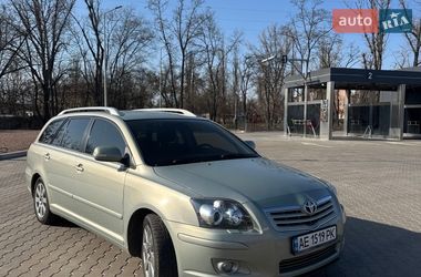 Універсал Toyota Avensis 2007 в Кривому Розі