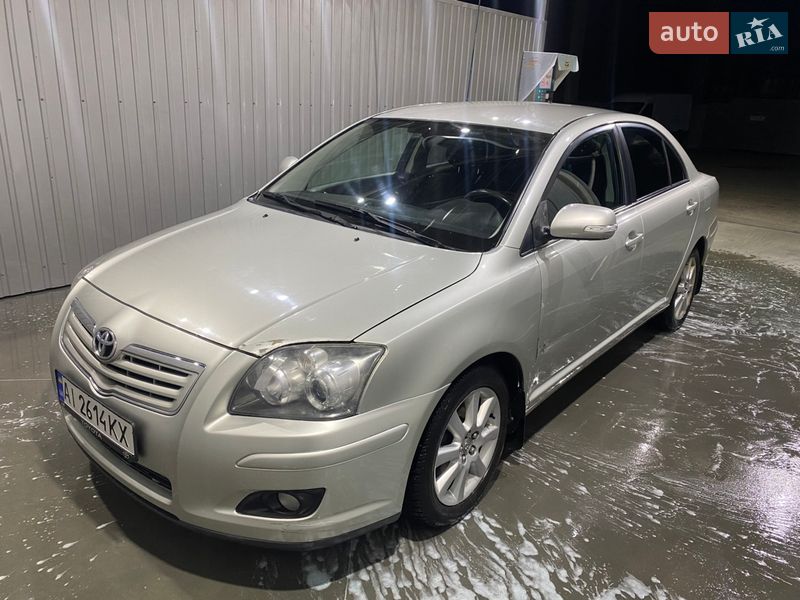 Toyota Avensis 2008