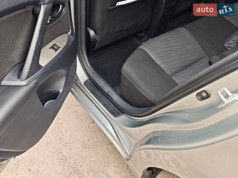 Универсал Toyota Avensis 2011 в Киеве