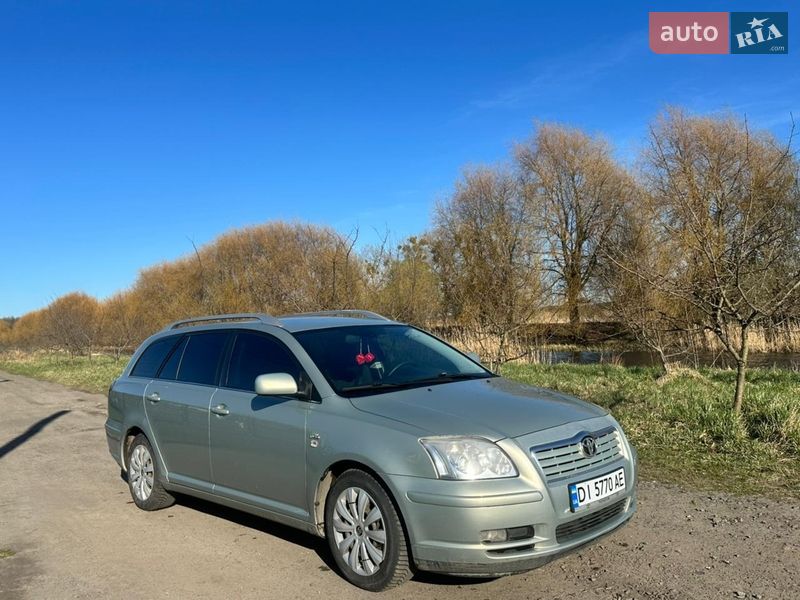 Универсал Toyota Avensis 2003 в Любешове