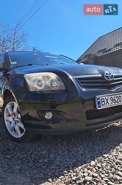Универсал Toyota Avensis 2008 в Изяславе