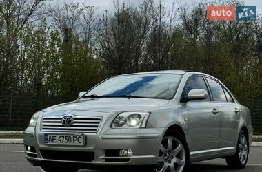 Седан Toyota Avensis 2004 в Запоріжжі
