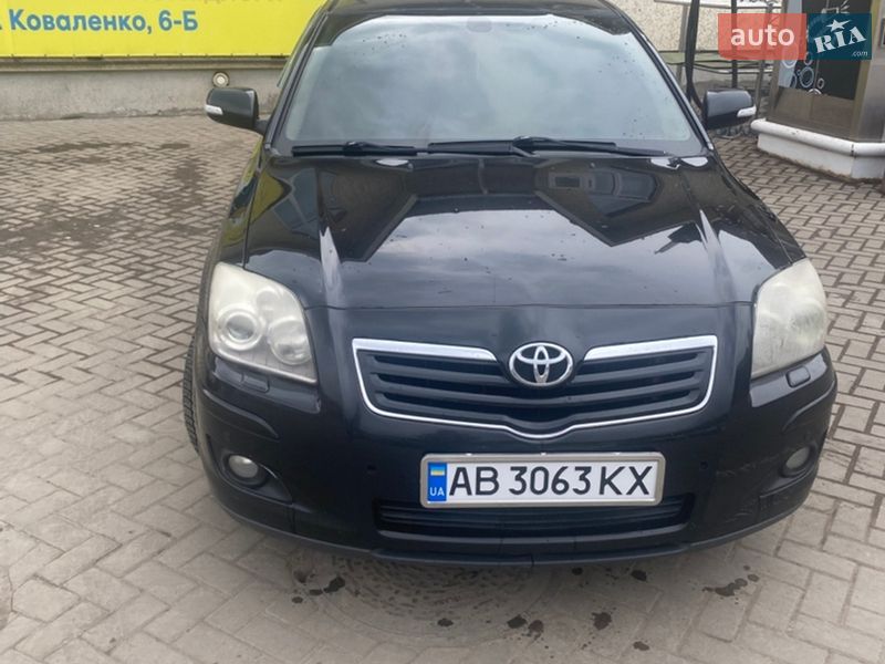 Седан Toyota Avensis 2006 в Чечельнике