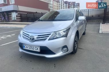 Универсал Toyota Avensis 2012 в Умани