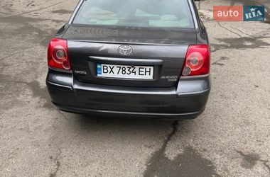 Седан Toyota Avensis 2008 в Хмельницком