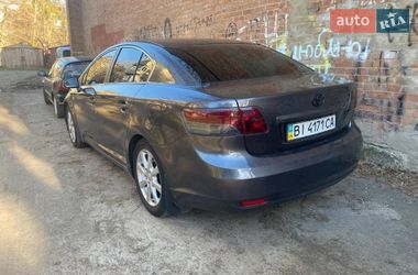 Седан Toyota Avensis 2009 в Полтаві