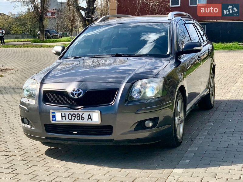 Toyota Avensis 2008