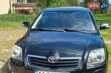 Седан Toyota Avensis 2007 в Киеве