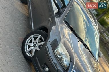 Універсал Toyota Avensis 2006 в Локачах