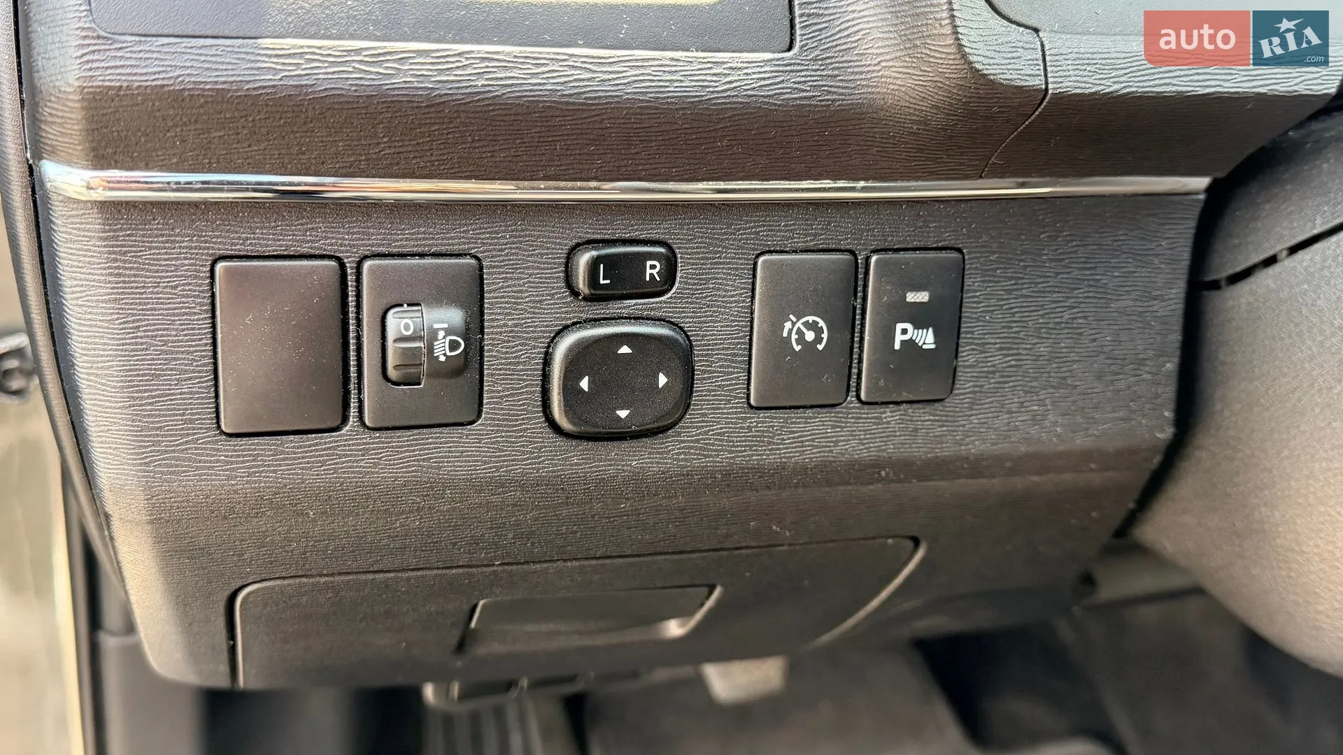 2011 Toyota Avensis - мініатюра 11