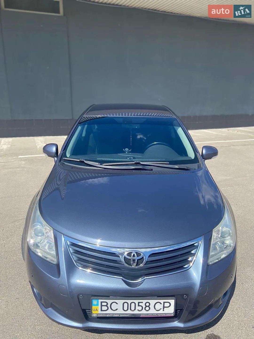 2010 Toyota Avensis - мініатюра 11