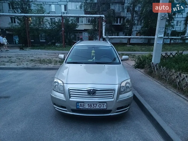 Toyota Avensis