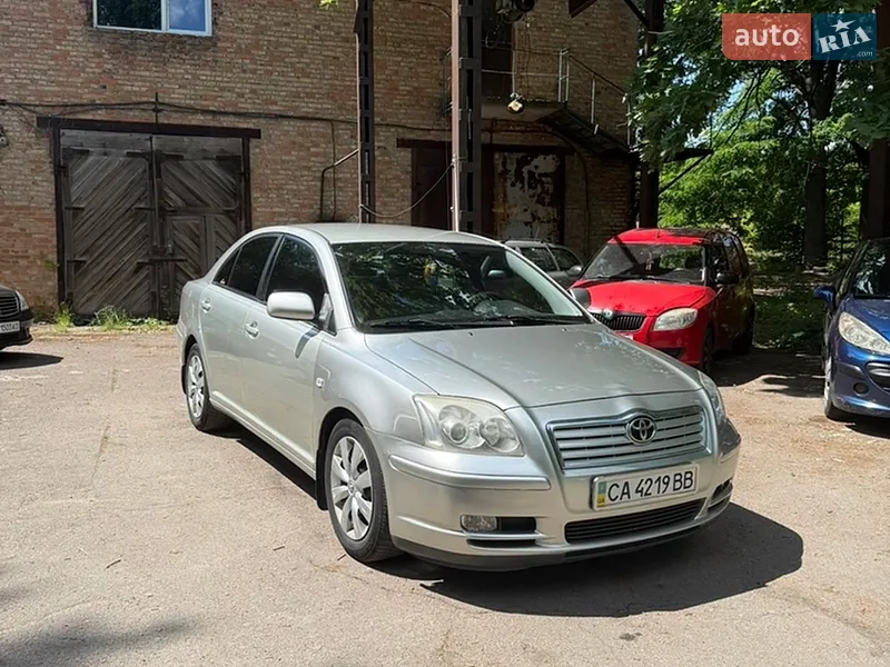 Toyota Avensis 2003 VIN SB1BR56LX0E026836 фото оголошення 5 з 42