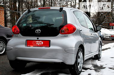 Хэтчбек Toyota Aygo 2007 в Киеве