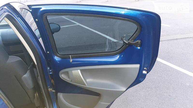 Хетчбек Toyota Aygo 2008 в Кривому Розі
