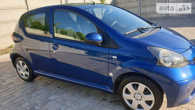 Хетчбек Toyota Aygo 2008 в Кривому Розі