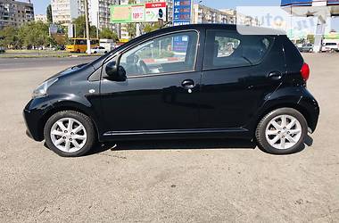 Хэтчбек Toyota Aygo 2006 в Одессе