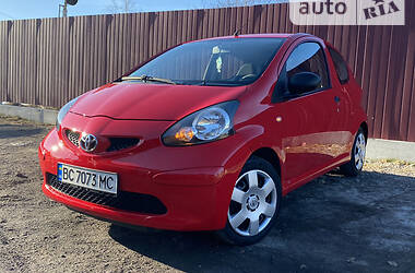 Хэтчбек Toyota Aygo 2006 в Дрогобыче