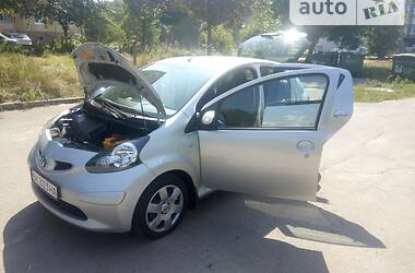 Хэтчбек Toyota Aygo 2008 в Житомире