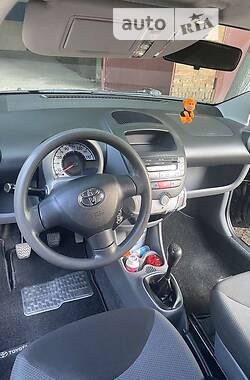 Хэтчбек Toyota Aygo 2008 в Первомайске