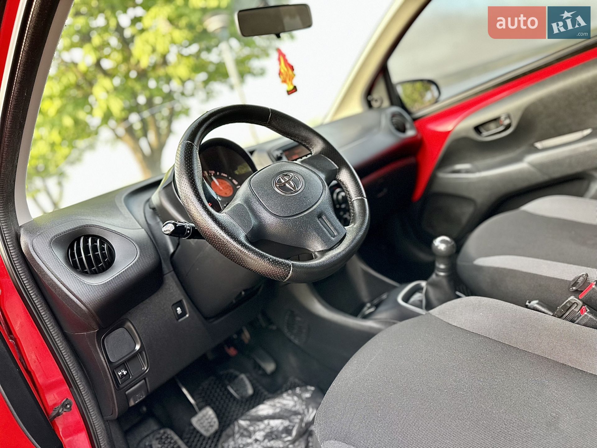 2015 Toyota Aygo - мініатюра 31