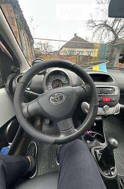 Хэтчбек Toyota Aygo 2014 в Славянске