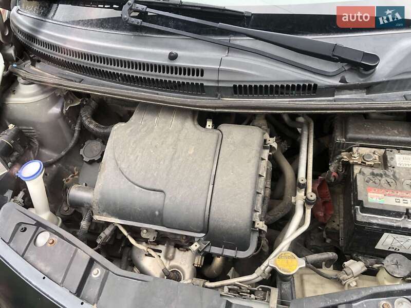 Хэтчбек Toyota Aygo 2006 в Болехове