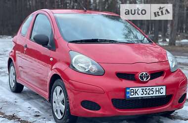 Хетчбек Toyota Aygo 2009 в Дубні