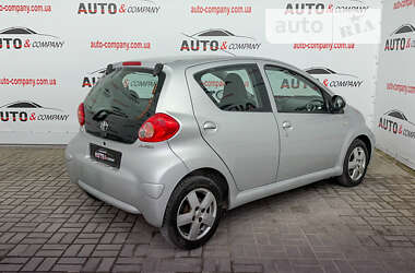 Хэтчбек Toyota Aygo 2006 в Львове