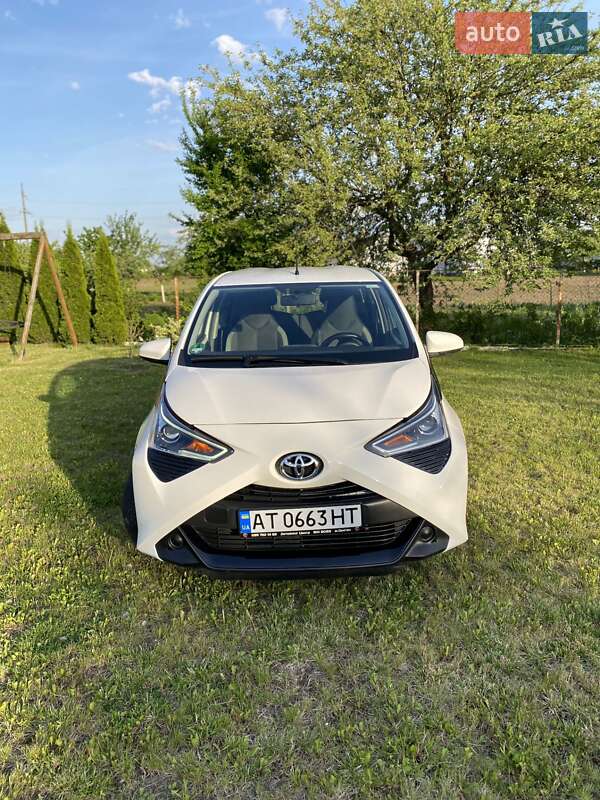 Хэтчбек Toyota Aygo 2021 в Снятине