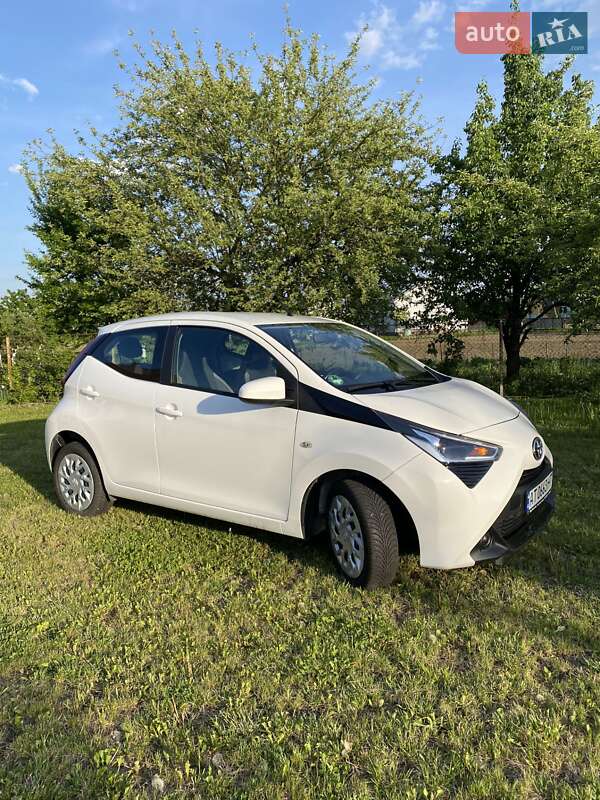 Хэтчбек Toyota Aygo 2021 в Снятине
