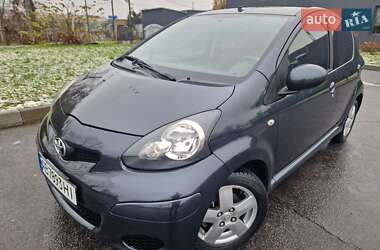 Хэтчбек Toyota Aygo 2010 в Виннице