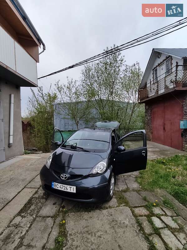 Хетчбек Toyota Aygo 2006 в Трускавці
