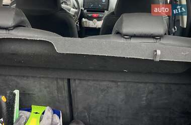 Хетчбек Toyota Aygo 2012 в 