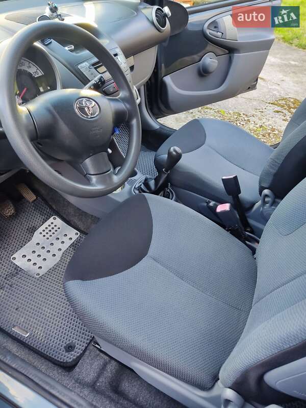 Хетчбек Toyota Aygo 2006 в Трускавці