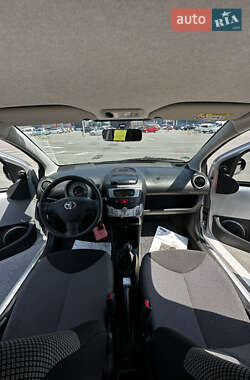 Хэтчбек Toyota Aygo 2014 в Киеве