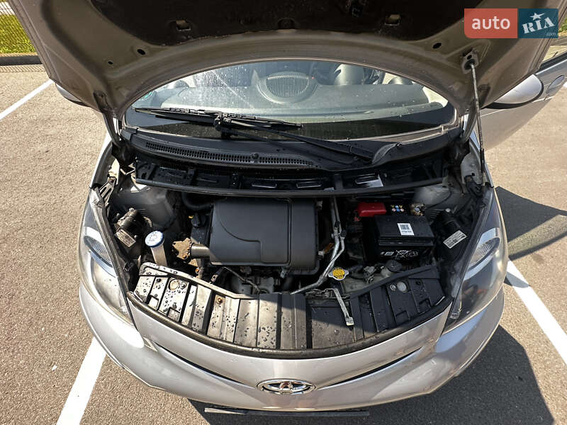 Хетчбек Toyota Aygo 2014 в Києві