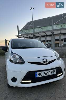 Хэтчбек Toyota Aygo 2013 в Львове