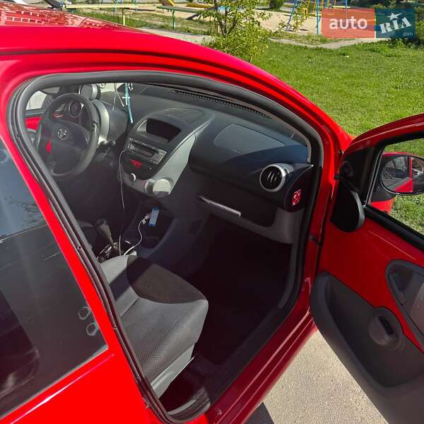 Хетчбек Toyota Aygo 2006 в Чорткові