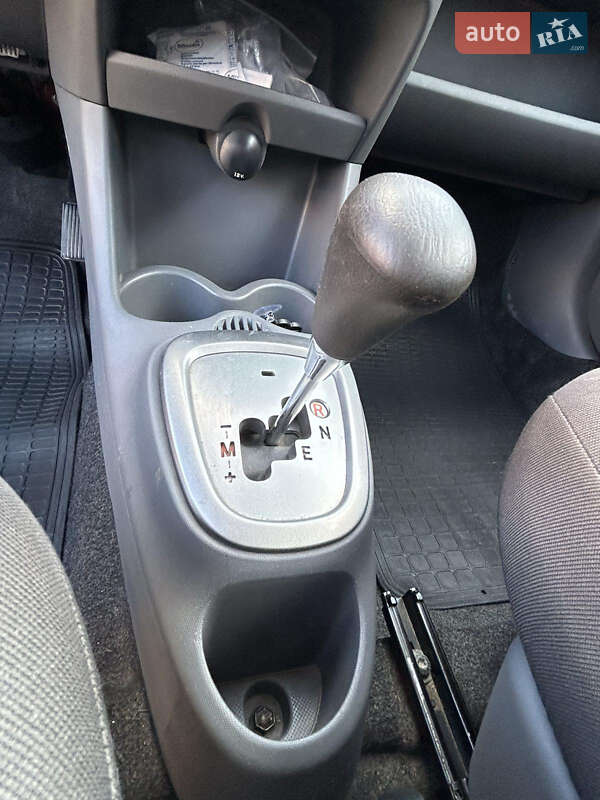 Хетчбек Toyota Aygo 2006 в Вінниці