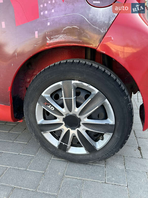 Хетчбек Toyota Aygo 2006 в Вінниці