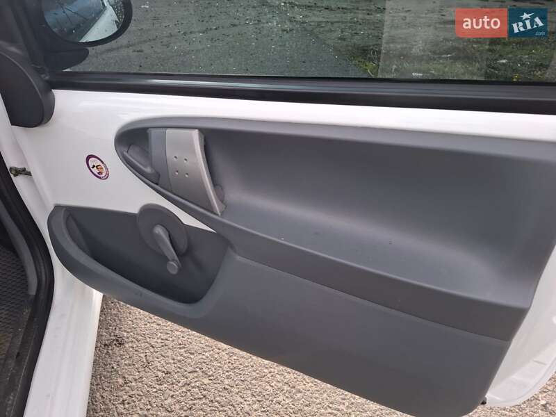 Хэтчбек Toyota Aygo 2008 в Балте фото 15 Хэтчбек Toyota Aygo 2008 в Балте