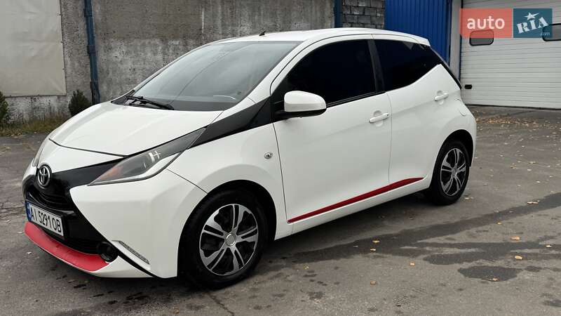 Хэтчбек Toyota Aygo 2017 в Сумах фото 2 Хэтчбек Toyota Aygo 2017 в Сумах