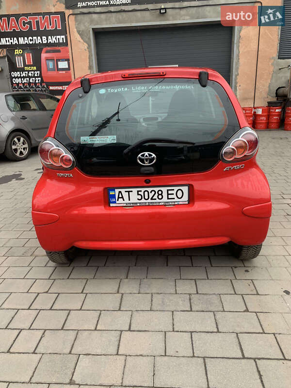 Хэтчбек Toyota Aygo 2013 в Ивано-Франковске фото 13 Хэтчбек Toyota Aygo 2013 в Ивано-Франковске
