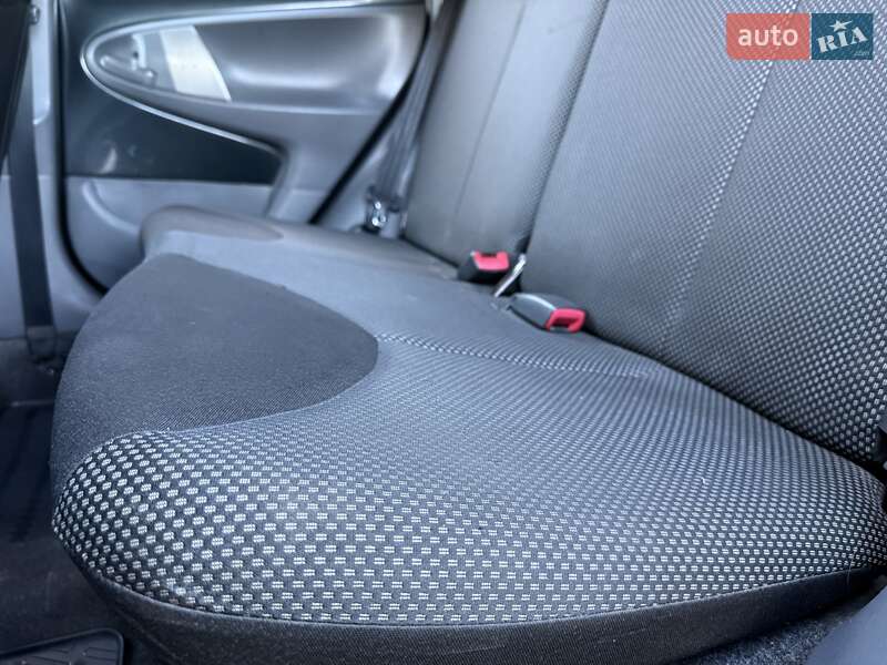 Хетчбек Toyota Aygo 2009 в Рівному