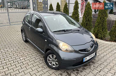 Хэтчбек Toyota Aygo 2008 в Здолбунове
