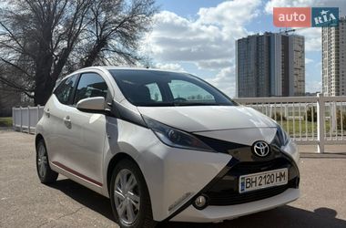 Хэтчбек Toyota Aygo 2016 в Одессе