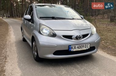 Хэтчбек Toyota Aygo 2008 в Киеве