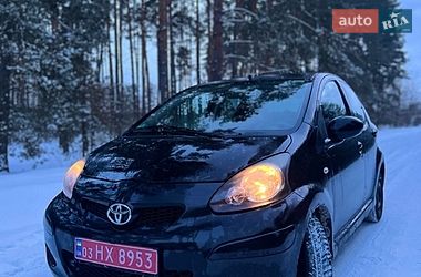 Хэтчбек Toyota Aygo 2009 в Ровно